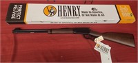 NEW - Henry Model H001, 22 LR,  lever action, wood