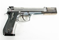 Gun Beretta Mod 96 Semi Auto Pistol .40 S&W