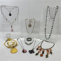 Jewelry including Sarah Coventry and Avon. 11