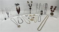Jewelry lot including 15. Necklaces, 5