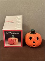 Artmark Fine Ceramic Pumpkin