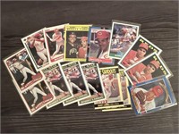 Vintage Baseball Cards/Barry Larkins Lot