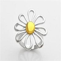 Two Tone Flower Shaped Ring Size 6