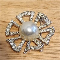 Vintage Brooch with crystal accents