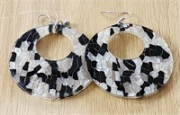 Mossaic tile pattern earring