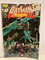 15 cent 1971 Batman with Robin comic book issue