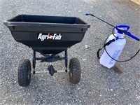 Agrifab Pull Type Broadcast Lawn Spreader