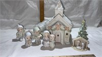 Sugar Town Chapel Nightlight with Figurines (7)