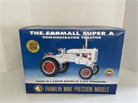 Farmall Super A, 1/12th, Demonstrator Tractor