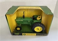 John Deere 4020 Wide Front 1/16th Scale Ertl