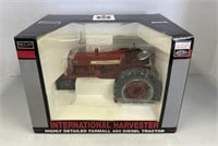 International Harvester, 450 Diesel Tractor