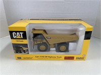 Cat 777D Off Highway Truck 1:50 Scale Model 2002