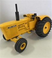John Deere 5010 tractor, 1/16th scale, ERTL,
