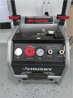 Husky 4.5 gal Silent Compressor - works
