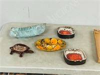 5 vintage ceramic ashtrays