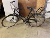 Raleigh 3spd Bicycle w/ Baskets