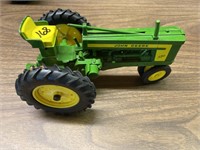 JD 520 Toy Tractor