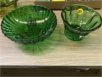 2 Green Bowls