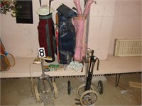 Golf Bags, Clubs (Mostly Walter Hagen) +