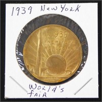 1939 New York World's Fair Souvenir - Mint