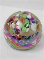 Vtg 3 1/4" St. Clair paperweight