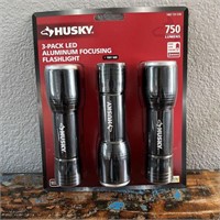 Husky 3-Pack LED Aluminum Flashlight 750 Lumuns