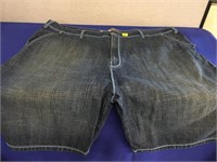 Evolutions Jean Shorts Size 54