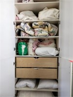 CABINETS OF ASSORTED LINENS