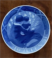 Royal Copenhagen Year Plate 1931