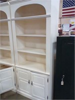 Bookshelf w storage cabinet matches 215