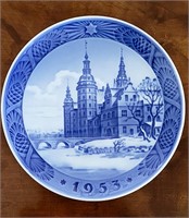 Royal Copenhagen Year Plate 1953