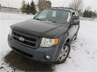 2008 FORD ESCAPE 194481 KMS.