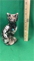 Acoma 
Otters cat with turquoise stone inlay