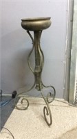 Copper/brass? Candle holder or planter