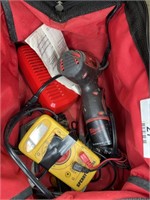 Milwaukee Battery Drill w Charger, Battery, Charge