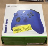 1-XBox controller-opened