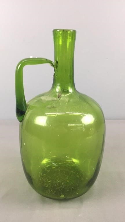 Special Mid Century And Decorative Art Glass Auction