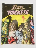 #1 LOVE and ROCKETS 1st fantagraphics Comic book