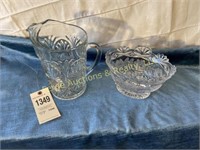 ANCHOR HOCKING GLASS PITCHER MEDALLION CLEAR w/