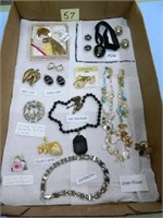 Nice Assortment of Vintage Jewelry - Irving TX -