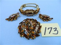 Unsigned Vintage Amber and Topaz Colored Brooch,