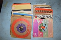 Lot of Vintage 45 RPM Record Albums w/ Sleeves
