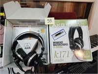 AKG Acoustics K171 Headphones Qty 2