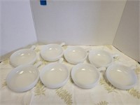 Vintage milk glass bowls 5"d