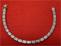 7.5in. 925 Sterling Silver Bracelet 14.13 Grams