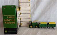 John Deere 1:64 Scale Forage Harvester W/ Wagons