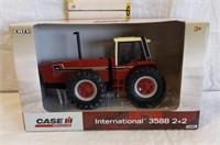 Case IH 1:32 Scale 3588 Die-Cast Model Tractor
