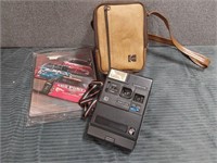 Vtg Kodak Camera, Bag & Brickyard 400 Program