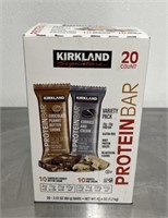 NEW! Protein Bars 20ct exp. 04.19.23