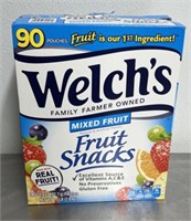 NEW! Welch's Fruit Snacks 82ct DAMAGED exp10/19/23